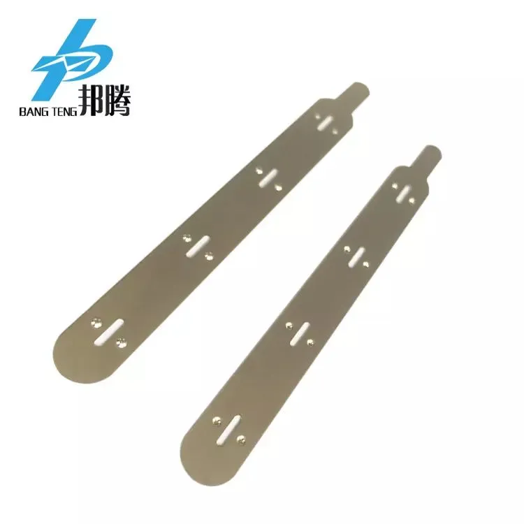 批发电池点焊镍片 99.5% 纯镍，带凸点 18650 4p 锂电池连接器 锂电池连接器 纯镍条状