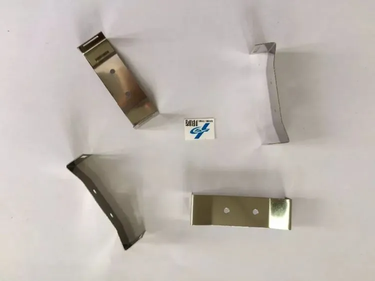 用于变压器 Etd44 铁芯骨架的定制不锈钢夹 变压器铁夹 变压器安装夹 骨架变压器