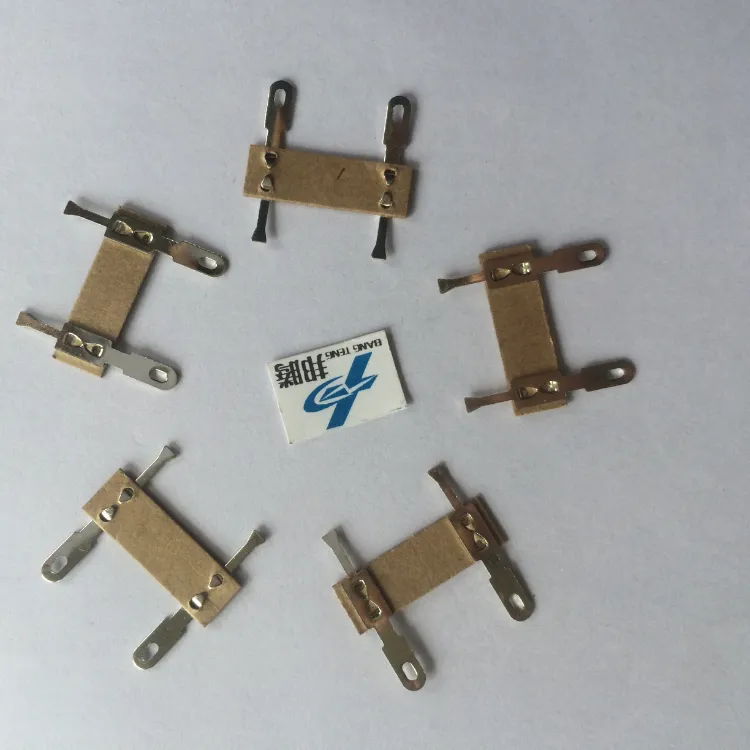 绝缘板，带 2 针端子，用于变压器 定制针端子，带绝缘纸