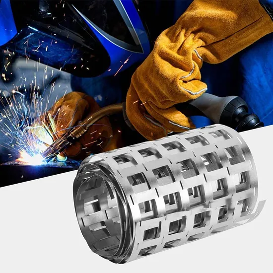 Ceinture Nikel 0.15mm Strip Baja Berlapis Nikel Tebal pour 18650 Pengelasan Titik Paket Baterai Lithium