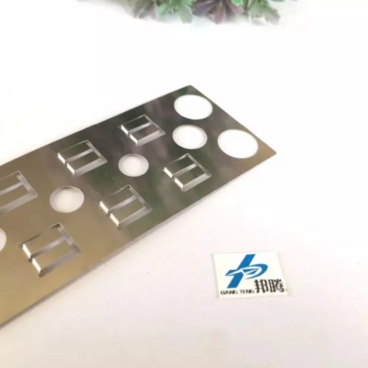 制造 OEM 电动汽车电池连接器 0.2mm 2s4p 18650 镍母线