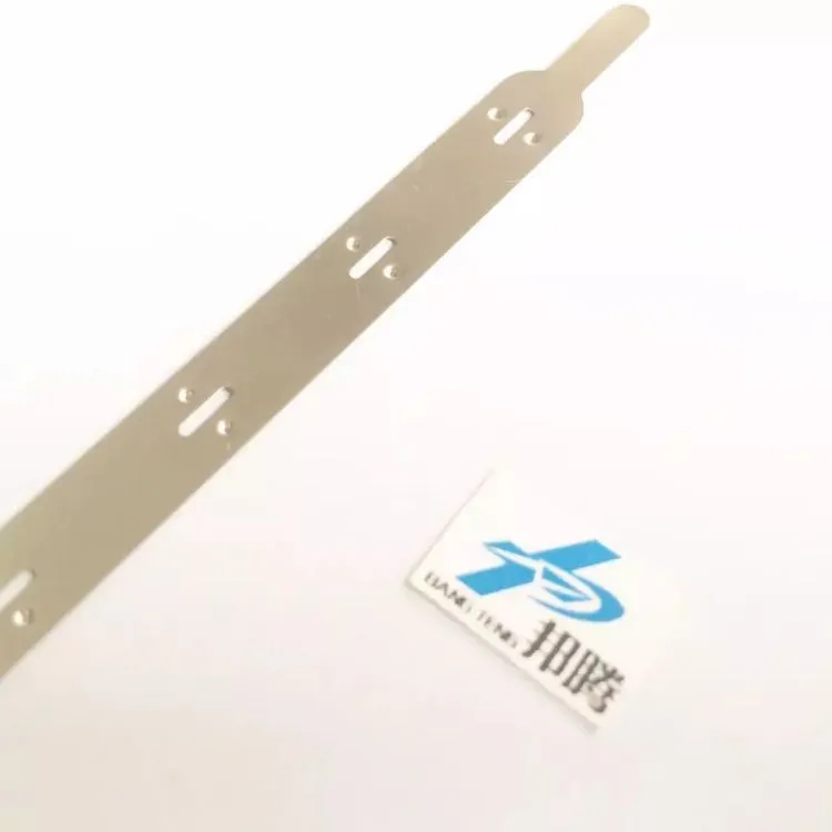 批发0.15mm 18650电池连接器焊片18.5mm距离镍片18650 8p纯镍片锂电池连接器纯镍价格