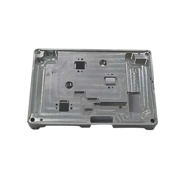 精密钢 CNC 加工 4 轴批量生产 CNC 加工 汽车精密零件 露营车改装套件
